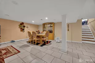 14 Hastings Pl, Carteret, NJ 07008 - Photo 34