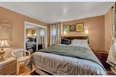 14 Hastings Place, Carteret, NJ 07008 - Photo 18