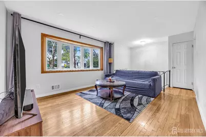 396 S 7th Avenue S, Highland Park, NJ 08904 - Photo 8