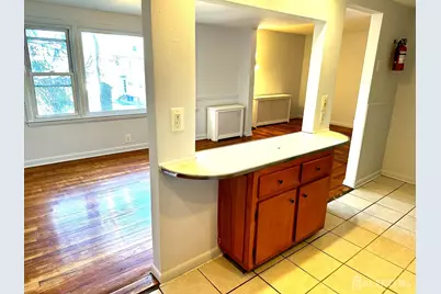 428 New Market Road #2, Piscataway Township, NJ 08854 - Photo 8