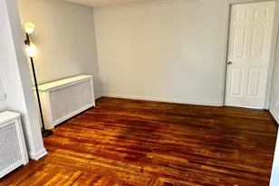 428 New Market Rd, Piscataway Township, NJ 08854 - Photo 4