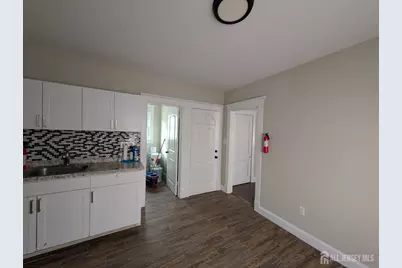 97 Harvey Street, New Brunswick, NJ 08901 - Photo 12