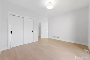 182 Sunshine Dr, Piscataway Township, NJ 08854 - Photo 18