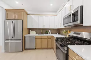 182 Sunshine Dr, Piscataway Township, NJ 08854 - Photo 12