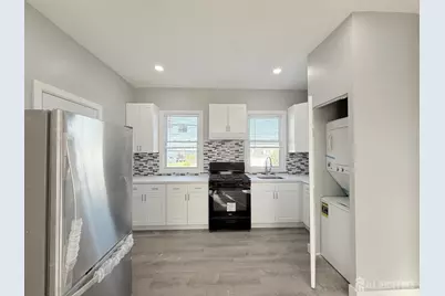 46 Hayward Avenue #2, Carteret, NJ 07008 - Photo 1