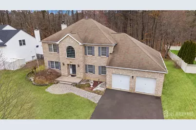 10 Arlene Drive, Monroe Township, NJ 08831 - Photo 4