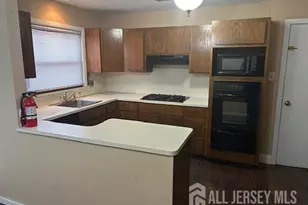 3 Brookside Rd, Edison, NJ 08817 - Photo 2