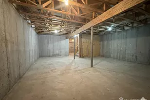 406 Birch Ct, New Brunswick, NJ 08901 - Photo 14