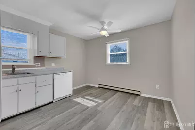 207 Gertrude Terrace, Dunellen, NJ 08812 - Photo 4