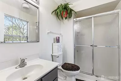 29 Exeter Court, Franklin Township, NJ 08873 - Photo 20