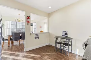 29 Exeter Ct, Franklin Township, NJ 08873 - Photo 12