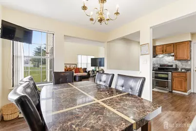 29 Exeter Court, Franklin Township, NJ 08873 - Photo 14