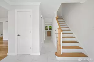 16 Hershey Rd, East Brunswick Township, NJ 08816 - Photo 2