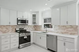 16 Hershey Rd, East Brunswick Township, NJ 08816 - Photo 20