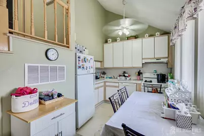 44 McKinley Avenue, Colonia, NJ 07067 - Photo 14