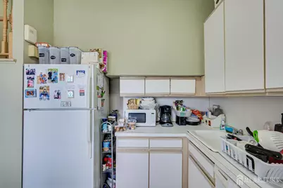 44 McKinley Avenue, Colonia, NJ 07067 - Photo 12