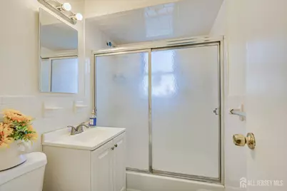 55 Gill Lane #32, Iselin, NJ 08830 - Photo 18