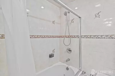 6 S 9th Avenue, Highland Park, NJ 08904 - Photo 28