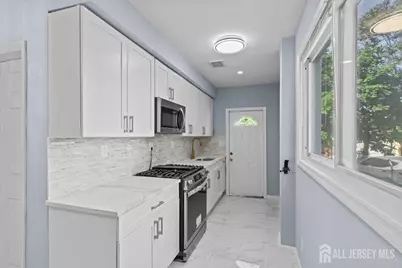 6 S 9th Avenue, Highland Park, NJ 08904 - Photo 14