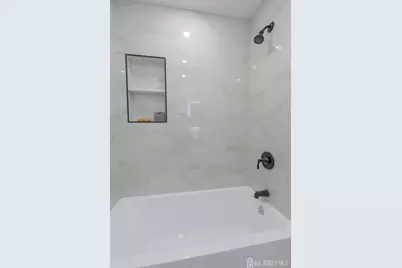 17 Wellington Road, East Brunswick Township, NJ 08816 - Photo 20