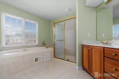 11 Briardale Court, Plainsboro Township, NJ 08536 - Photo 24