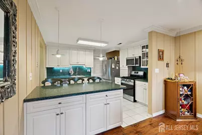118 Coppertree Court, Edison, NJ 08820 - Photo 10