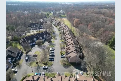 118 Coppertree Court, Edison, NJ 08820 - Photo 34