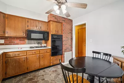 33 Caroline Drive, South River, NJ 08882 - Photo 10