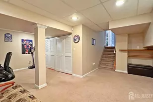 19 Norton St, Edison, NJ 08820 - Photo 24