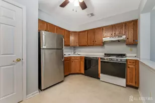 12 Mariano Ct, Franklin Township, NJ 08873 - Photo 4