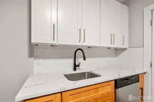 895-901 Port Reading Ave, Port Reading, NJ 07064 - Photo 2