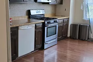 78 Highview Dr, Woodbridge Township, NJ 07095 - Photo 4