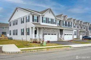 1511 Melrose Blvd, Manalapan Township, NJ 07726 - Photo 2