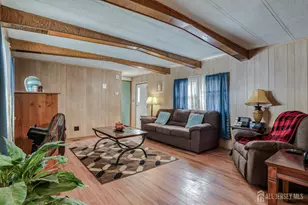 4 Byron Rd, North Brunswick Township, NJ 08902 - Photo 12