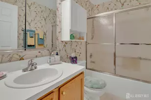 120 Ironwood Plaza, Monroe Township, NJ 08831 - Photo 16