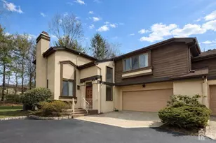 470 Sayre Dr, Plainsboro Township, NJ 08540 - Photo 2