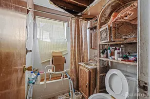 268 Austin Ave, Old Bridge Township, NJ 08857 - Photo 6