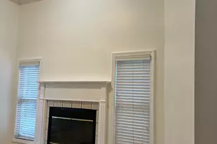 111 E Lloyd Ct, East Brunswick Township, NJ 08816 - Photo 4