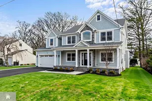 118 Cambridge Rd, Westfield, NJ 07090 - Photo 2