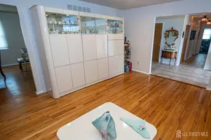 2 Wisz Pl, Sayreville, NJ 08872 - Photo 6