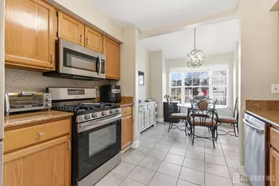24 Rubar Drive, Sayreville, NJ 08859 - Photo 10