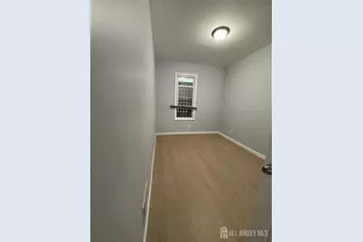 417 S 14th Street S #419, Newark, NJ 07103 - Photo 8