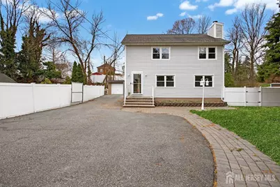 49 Metuchen Avenue, Woodbridge Township, NJ 07095 - Photo 2