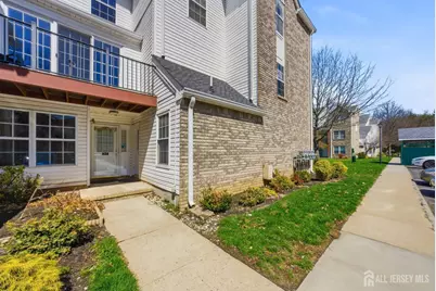 717 Stony Brook Way, North Brunswick Township, NJ 08902 - Photo 4