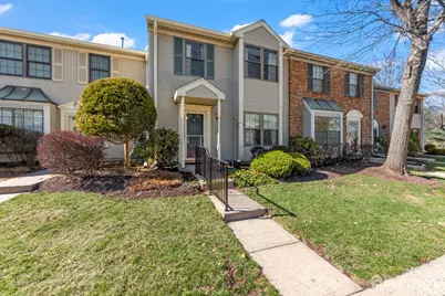 4 Daniel Drive, Franklin Township, NJ 08823 - Photo 2