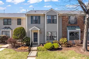 4 Daniel Dr, Franklin Township, NJ 08823 - Photo 1