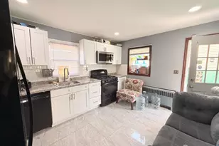 47 Spruce St, Port Reading, NJ 07064 - Photo 10