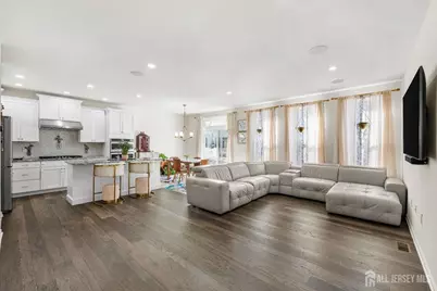 23 Clover Lane, Monroe Township, NJ 08831 - Photo 4