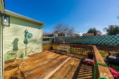 162 Rutherford Avenue, Woodbridge Township, NJ 07095 - Photo 14