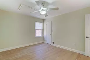 153 Wycoff Way W, East Brunswick Township, NJ 08816 - Photo 12